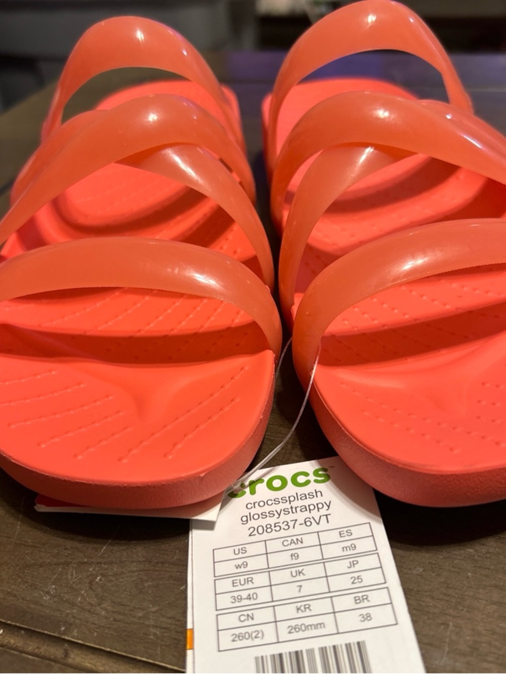 CROCS Women’s Crosssplash Glossy Strappy Slide Sandals - Coral - Picture 3 of 4